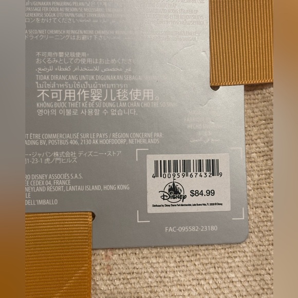 Disney Parks WISH Blanket Asha Star Chenille Throw NWT - Picture 6 of 7